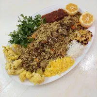 کمک آشپز .ظرف شو.