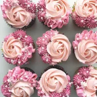 فروش کاپ کیک خانگی تازه و خوش طعم