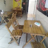 میز و صندلی چوبی