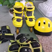 دو جفت کفش اسکیت با لوازم جانبی، تمیز و سالم|دوچرخه، اسکیت، اسکوتر|شیراز, قدوسی شرقی|دیوار