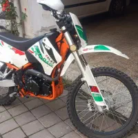 فلات 250|موتورسیکلت|سیاهکل, |دیوار