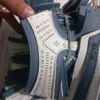 به یک لیزر کار کفش نیمه ماهر یا ماهر نیازمندیم