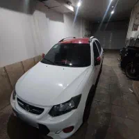 کوییک ار مدل ۱۴۰۰ سفید قرمز