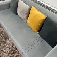 کاناپه راحتی همراه میز جلو مبلی ۷نفره