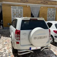 سوزوکی ویتارا اتومات ۲۴۰۰ دو دف
