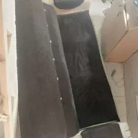 مبل ۳نفره کاملا سالم نرم و خوب
