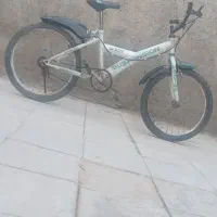 دوچرخه|دوچرخه، اسکیت، اسکوتر|قنوات, |دیوار