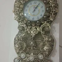 ساعت طرح برنز