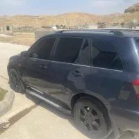ام وی ام ۳۳