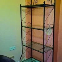 ویترین استند فلزی فرفورژه