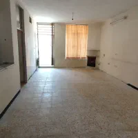 اجاره ویلایی طبقه دوم ورودی مجزا|اجارهٔ خانه و ویلا|شیراز, عادل آباد|دیوار