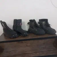 بوت بچگانه در حد نو