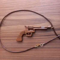 گردنبند چوبی|زیورآلات و اکسسوری|قزوین, |دیوار