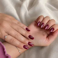 کاشت ناخن و طراحی