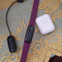 گوشی هندزفری میبند|موبایل|اندیشه, اندیشه فاز ۴|دیوار