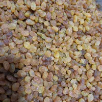 کشمش و کنجد و لوازم قنادی و عطاری