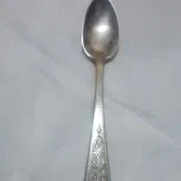 قاشق چایخوری  یک عدد   نقره  قدمت دار قدیمی