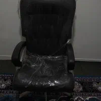 صندلی مدیریتی پشت بلند