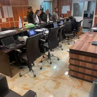 استخدام کارمند در پیشخوان دولت