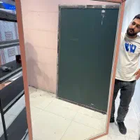 آینه قدی با قاب فلزی