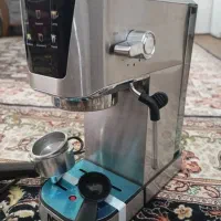 یک دستگاه قهوه ساز مستر پلاس کاملا نو