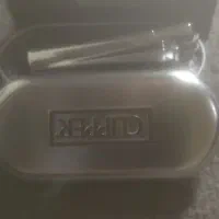 فندک کلیپراصل|کلکسیون اشیاء عتیقه|شیراز, فخرآباد (دروازه کازرون)|دیوار