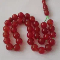 تسبیح عقیق یمنی سرخ و انگشتر نقره عیار ۹۵۰