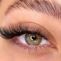 کاشت مژه