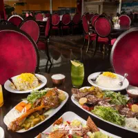 استخدام مدیر رستوران خانوم