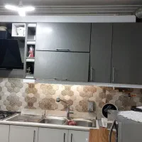 کابینت آشپزخانه به همراه سینک و هود