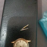 ساعت  کوکی  مارک والگینی دارای طلا