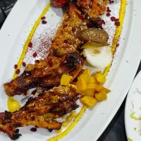 نیرو خانم جهت کار در رستوران|استخدام خدمات فروشگاه و رستوران|مهران (ایلام), |دیوار