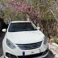 جک J4 اتومات مدل 1403 در حد