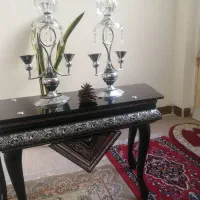 کنسول و شمعدان