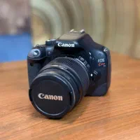 دوربین Canon 550D + لنز 18-55 بسیار تمیز،کم‌کارکرد