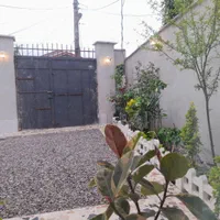 *سوئیت هتلی*شیک و تمیز*پارکینگ ۲تا ماشین*حیاط دار|اجارهٔ کوتاه‌مدت آپارتمان و سوئیت|رشت, عینک|دیوار
