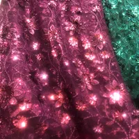 مخمل سنگدوزی و پارچه مخمل گل پرسی و تور پولکدوزی|لباس|شاهینشهر, عطار|دیوار