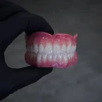 دندانسازی دندان مصنوعی کرمان