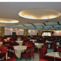 مهماندار تالار