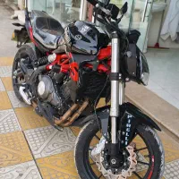 بنلی جفت ۴۰۲