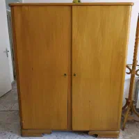 کمد چوبی قدیمی