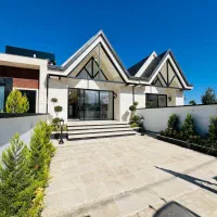 کلبه سوئیسی استخردار۲۰۰متری/ سنددار/چسب جنگل