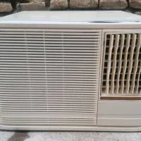 کولر گازی پشت پنجره ای