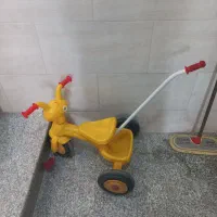 سه چرخه کودک طرح مورچه|اسباب‌بازی بچه|اصفهان, باغ فدک|دیوار