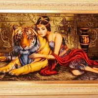 تابلو فرش دستباف نفیس کلوپاترا جدید ۱۳۵*۸۰ مارکدار