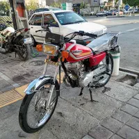 هوندا به پر 125، مدل 401
