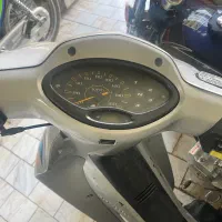 هوندا ویو ۱۳۸۳ نقره ای|موتورسیکلت|اردکان, |دیوار