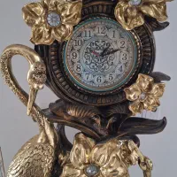 ساعت دکوری ایستاده