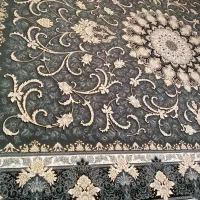 فرش طرح افشان با تراکم بالا