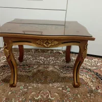 میزعسلی یاجلومبلی ودوعددمبل میزبان
